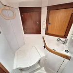 Sleep On A Sailboat In A Unique * Lisboa