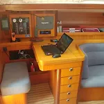 Sleep On A Sailboat In A Unique Lisboa